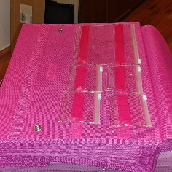 Memories to go scrapbook organizer - Picture 2 of 8